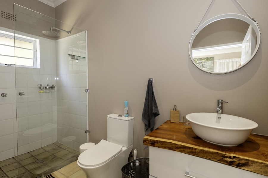 5 Bedroom Property for Sale in West Beach Eastern Cape